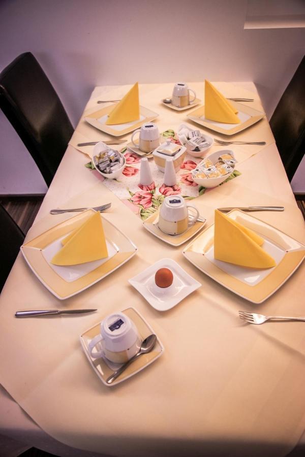 Hotel Am Rathaus 멘덴 외부 사진